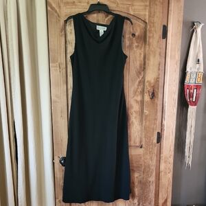 Jones Wear Black Sheath Dress Scoop Neck Backless